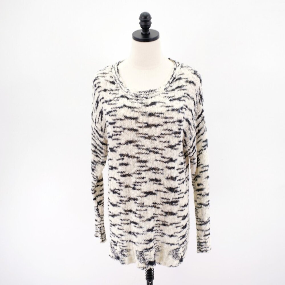Forever 21 Medium White Black Knit Scoop Neck Sweater Cotton Long Sleeve
